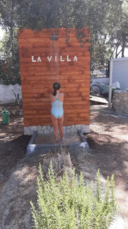 Apartment La *